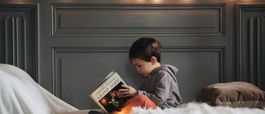 Literatura Infantil: O que é, Importância + Dicas de livros para seu pequeno!